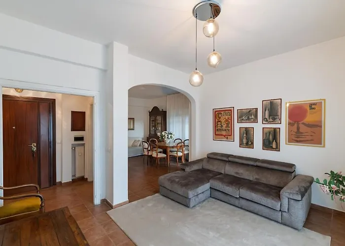 120 Sqm Elegance In With Private Parking * Roma