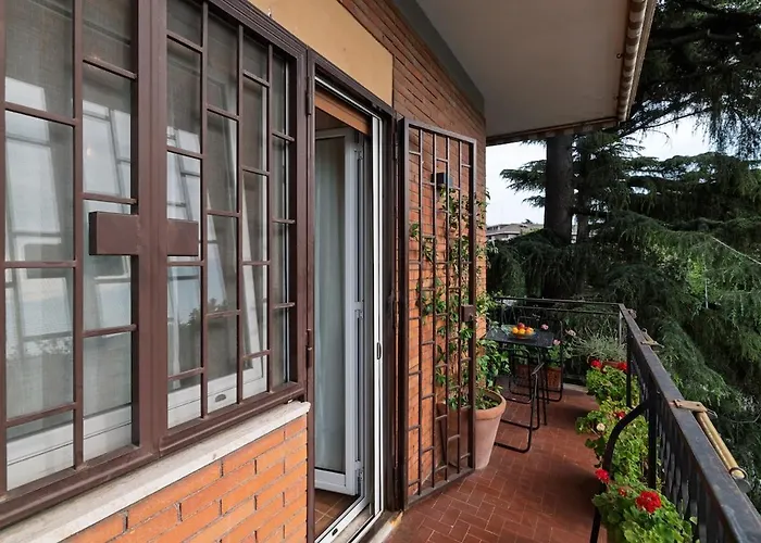 120 Sqm Elegance In With Private Parking