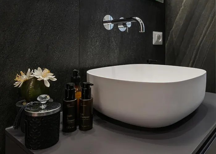 Appartamento 120 Sqm Elegance In With Private Parking *