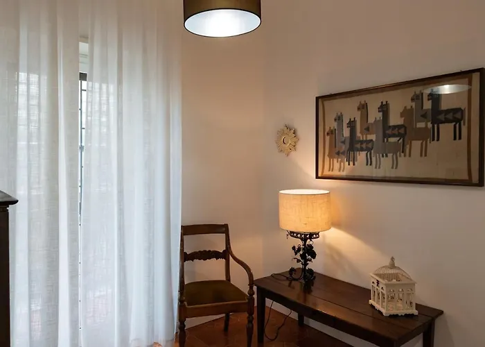 120 Sqm Elegance In With Private Parking Appartamento Roma
