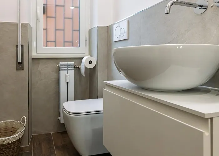 120 Sqm Elegance In With Private Parking Roma