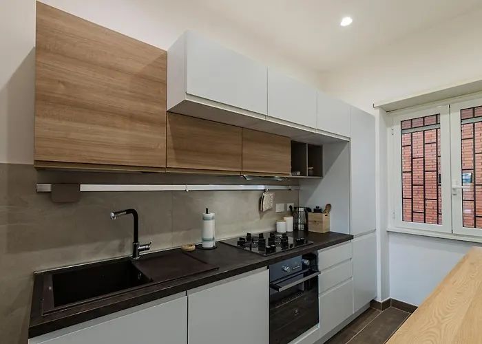 120 Sqm Elegance In With Private Parking