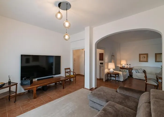 120 Sqm Elegance In With Private Parking Roma